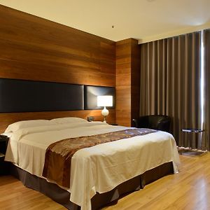 Deluxe Double Room Balcony